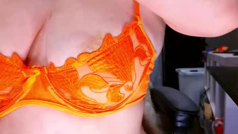 gaaby  online show from February 27, 2026, 12:21 am