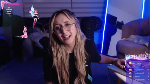 Snapshot of gabb_rioss chatting on January 25, 2025, 4:56 am Gabriela online show from January 25, 2025, 4:56 am