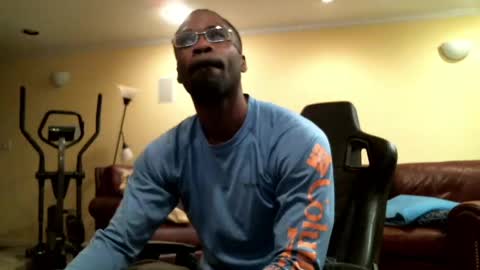 James online show from April 4, 2026, 4:00 am