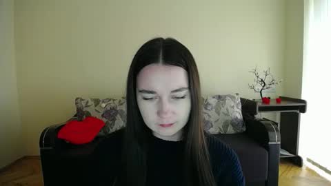 Jaklin online show from October 2, 2025, 8:21 am