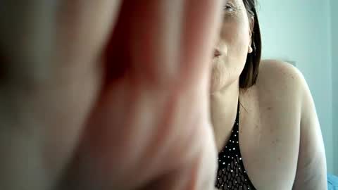 gabby online show from September 18, 2025, 6:32 pm