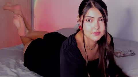 gabbyfoox online show from May 17, 2026, 2:20 am