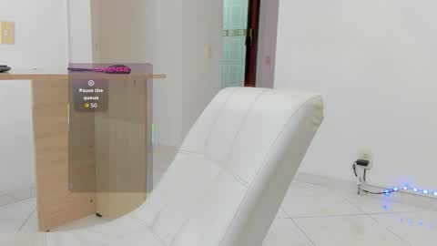 Snapshot of gabbygrey1 chatting on November 24, 2025, 9:14 pm Gabby Grey online show from November 24, 2025, 9:14 pm