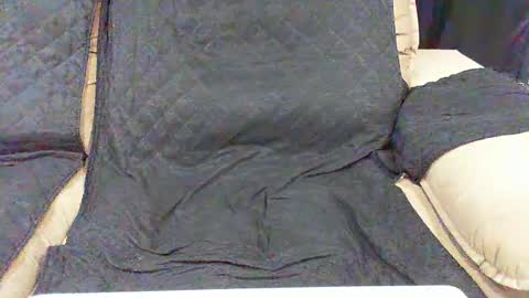 gaby  layla online show from December 6, 2024, 2:02 am