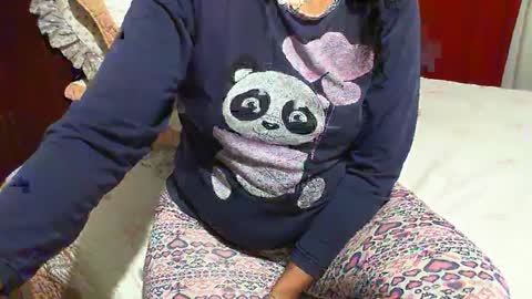 gaby  layla online show from September 23, 2025, 10:46 pm