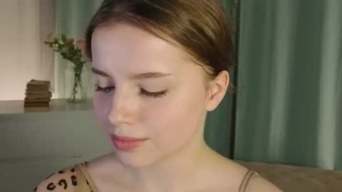 Snapshot of gabimeshuggah chatting on July 4, 2026, 10:16 pm Gabi online show from July 4, 2026, 10:16 pm
