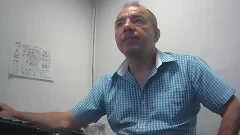 Snapshot of gabriel9_2003 chatting on June 12, 2026, 9:30 am gabriel9_2003 online show from June 12, 2026, 9:30 am