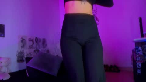 Gabriela online show from October 20, 2025, 5:35 pm