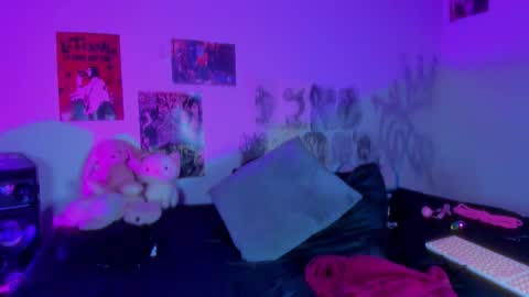 Gabriela online show from November 15, 2025, 4:14 pm