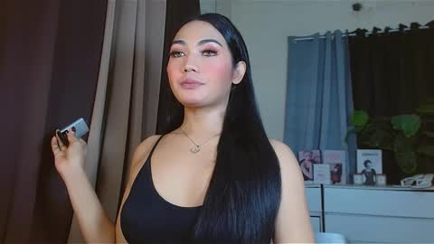 gabriela_deluxe online show from February 12, 2026, 11:27 am