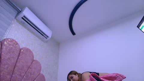gabriela online show from May 27, 2026, 1:57 am