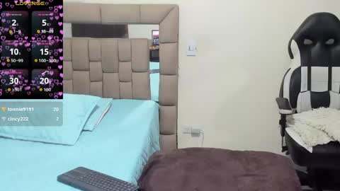 Snapshot of gabriela_ponce chatting on May 1, 2026, 3:05 pm gabriela ponce online show from May 1, 2026, 3:05 pm