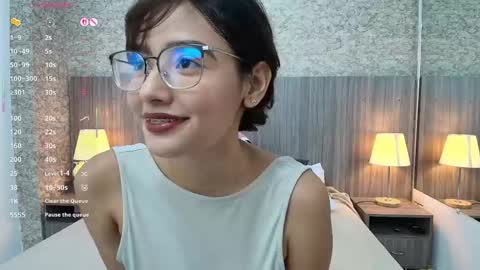 Snapshot of gabriela_vargas chatting on May 20, 2026, 7:42 pm Gabriela Vargas online show from May 20, 2026, 7:42 pm