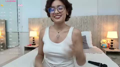 Gabriela Vargas online show from July 7, 2026, 7:23 am