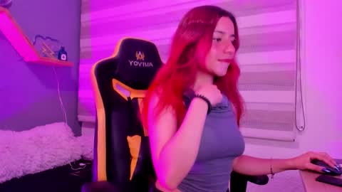 Snapshot of gabrielaa_castro chatting on November 12, 2025, 9:58 pm gabi online show from November 12, 2025, 9:58 pm