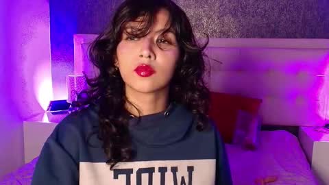 GABRIELA online show from February 17, 2025, 10:36 pm