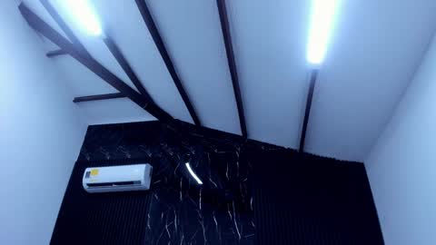 Gabriela Kassi online show from September 21, 2025, 11:23 am