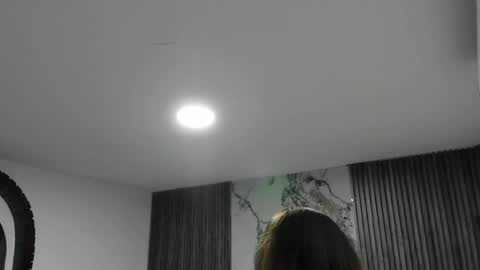 Gabriela Kassi online show from April 6, 2026, 11:00 am