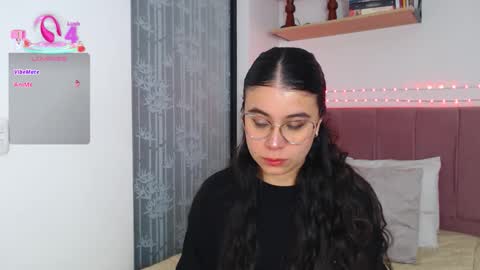 GabrielaRossa online show from September 16, 2025, 12:39 pm