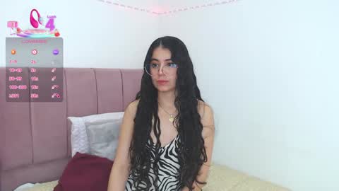 GabrielaRossa online show from September 27, 2025, 1:49 pm