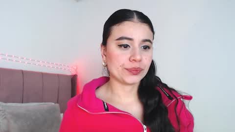 Snapshot of gabrielarossa chatting on April 18, 2026, 2:43 pm GabrielaRossa online show from April 18, 2026, 2:43 pm