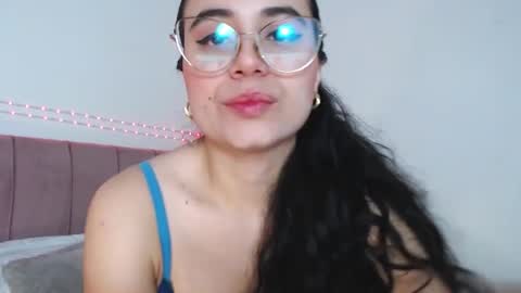 Snapshot of gabrielarossa chatting on April 29, 2026, 1:15 pm GabrielaRossa online show from April 29, 2026, 1:15 pm