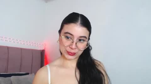 Snapshot of gabrielarossa chatting on July 22, 2026, 1:47 pm GabrielaRossa online show from July 22, 2026, 1:47 pm