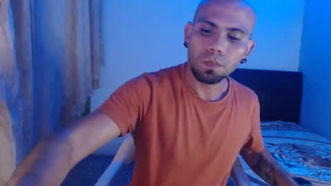 Snapshot of gabrielle_ramirez chatting on January 25, 2025, 3:30 am Gabriel online show from January 25, 2025, 3:30 am