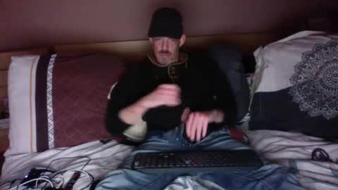 gabssss0802 online show from February 10, 2025, 1:11 pm