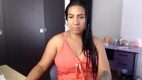 Snapshot of gaby_bluexx chatting on May 26, 2026, 12:12 pm Gaby Blue online show from May 26, 2026, 12:12 pm