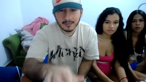 gaby_horny69 online show from June 26, 2026, 7:13 am
