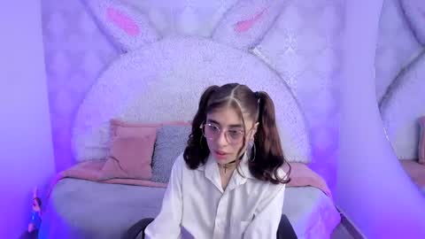 Gaby online show from May 22, 2026, 9:42 pm