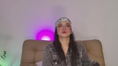 Gaby  online show from May 10, 2026, 11:26 am