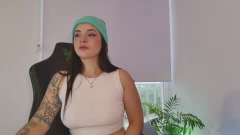 Gaby  online show from May 12, 2026, 12:57 pm