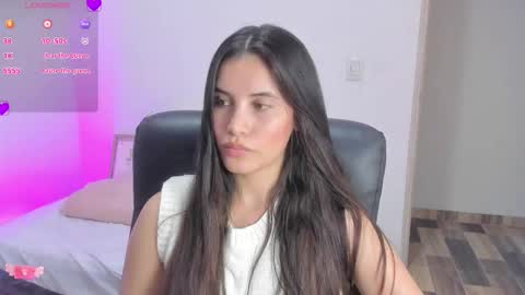 Gabriela online show from March 3, 2026, 11:43 pm