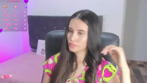 Gabriela online show from April 1, 2026, 11:35 pm