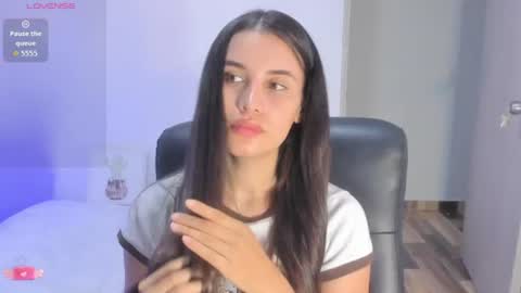 Gabriela online show from July 28, 2026, 10:42 pm