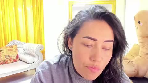 gabriela online show from December 14, 2024, 3:47 pm