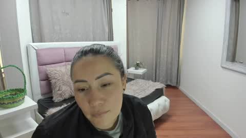 gabriela online show from June 18, 2026, 4:33 pm