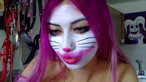 gabygumms online show from October 18, 2025, 12:28 pm