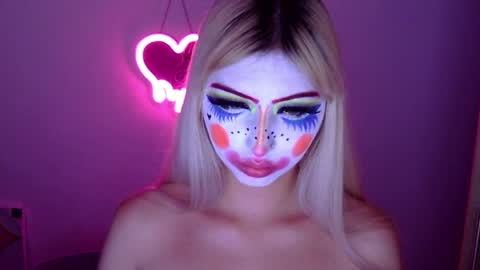 gabygumms online show from April 16, 2026, 12:17 pm