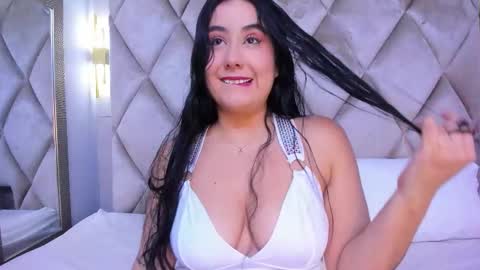 Gaby  online show from January 7, 2026, 11:45 am