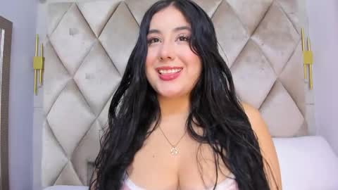 Gaby  online show from June 4, 2026, 12:22 pm