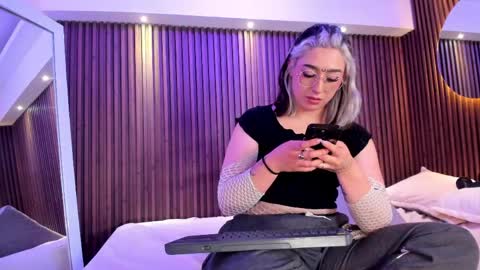 Snapshot of gabyrose9 chatting on April 29, 2026, 8:26 pm gabyrose9 online show from April 29, 2026, 8:26 pm