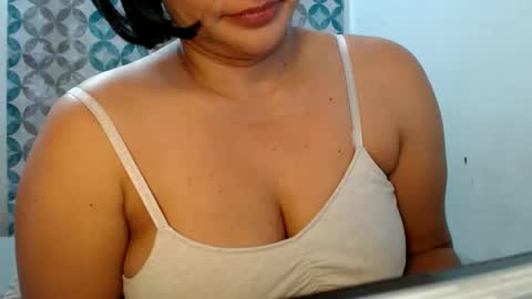 gabysot online show from December 21, 2025, 1:35 am