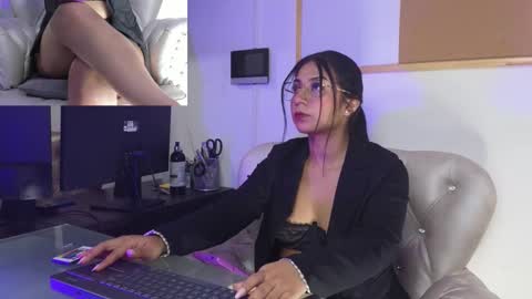 Snapshot of gabyttaylor chatting on November 7, 2025, 2:06 pm GABYTAYLOR online show from November 7, 2025, 2:06 pm