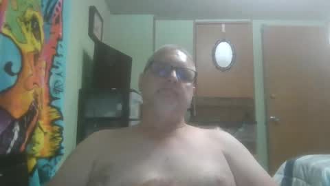 Snapshot of gadude45 chatting on May 21, 2026, 1:01 am gadude45 online show from May 21, 2026, 1:01 am