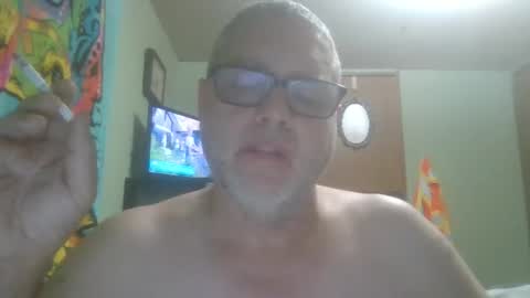 Snapshot of gadude45 chatting on May 25, 2026, 1:44 am gadude45 online show from May 25, 2026, 1:44 am