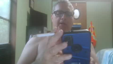 Snapshot of gadude45 chatting on June 14, 2026, 10:45 pm gadude45 online show from June 14, 2026, 10:45 pm