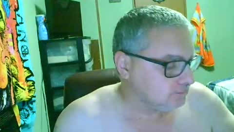 Snapshot of gadude45 chatting on July 27, 2026, 2:29 am gadude45 online show from July 27, 2026, 2:29 am